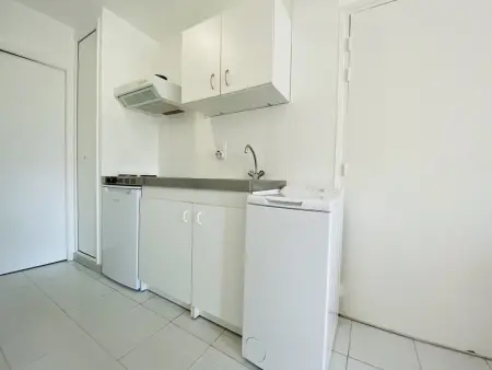 Appartement 4 pers. avec terrasse à 100m de la plage : photo 2
