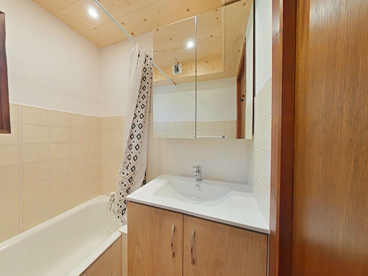 Studio cabine 5 couchages, vue pistes au Grand-Bornand - Photo 8