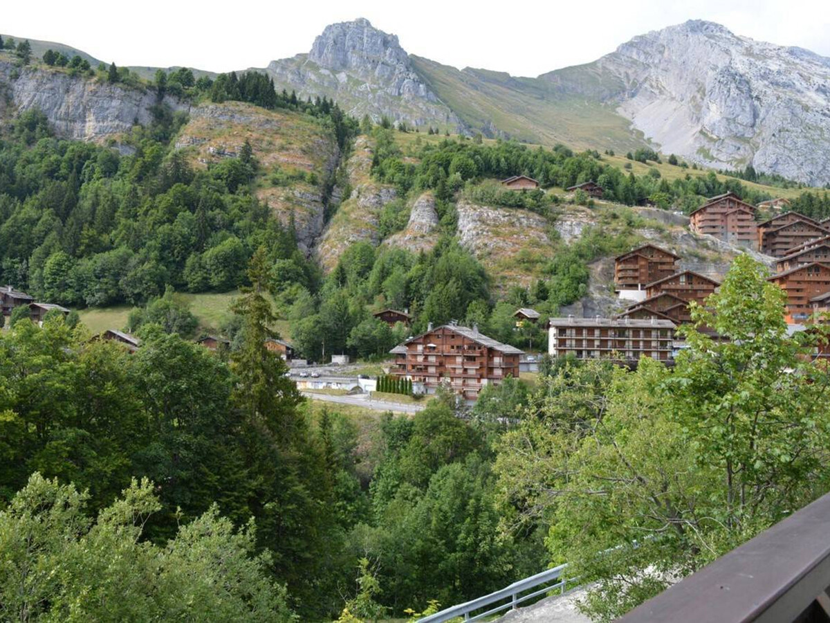 Studio skis aux pieds avec balcon au Grand-Bornand - Photo 14