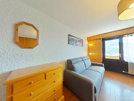 Studio 4 pers au Grand-Bornand, télécabine à 750m : photo 2