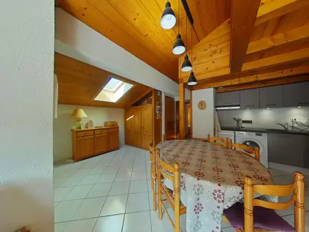 Appt 2 chambres au centre avec balcon, casier à ski : photo 6