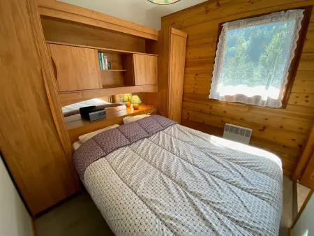 Appartement 6 pers. vue Aravis, balcon, 2e étage : photo 12