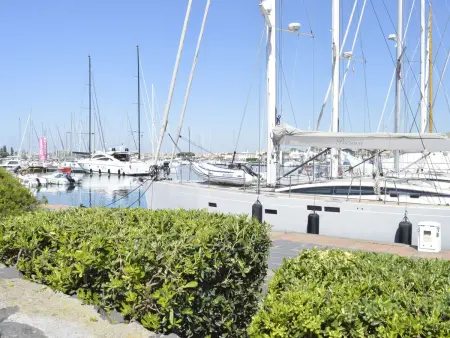 Cap d'Agde: Studio cabine 4 pers, piscine, plage à 600m, parking - Photo 2