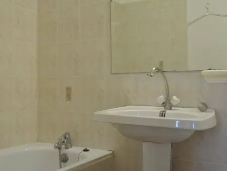 Cap d'Agde: Studio cabine 4 pers, piscine, plage à 600m, parking - Photo 10