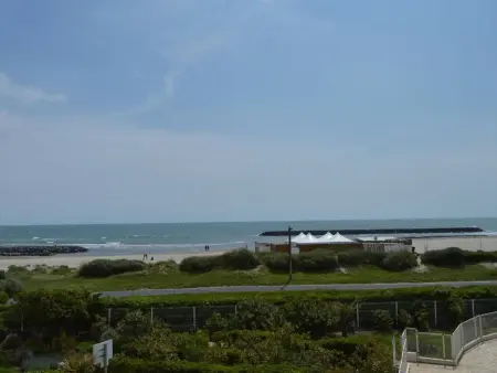 Cap d'Agde : T2 avec piscine, parking, à 50m de la plage - Photo 5