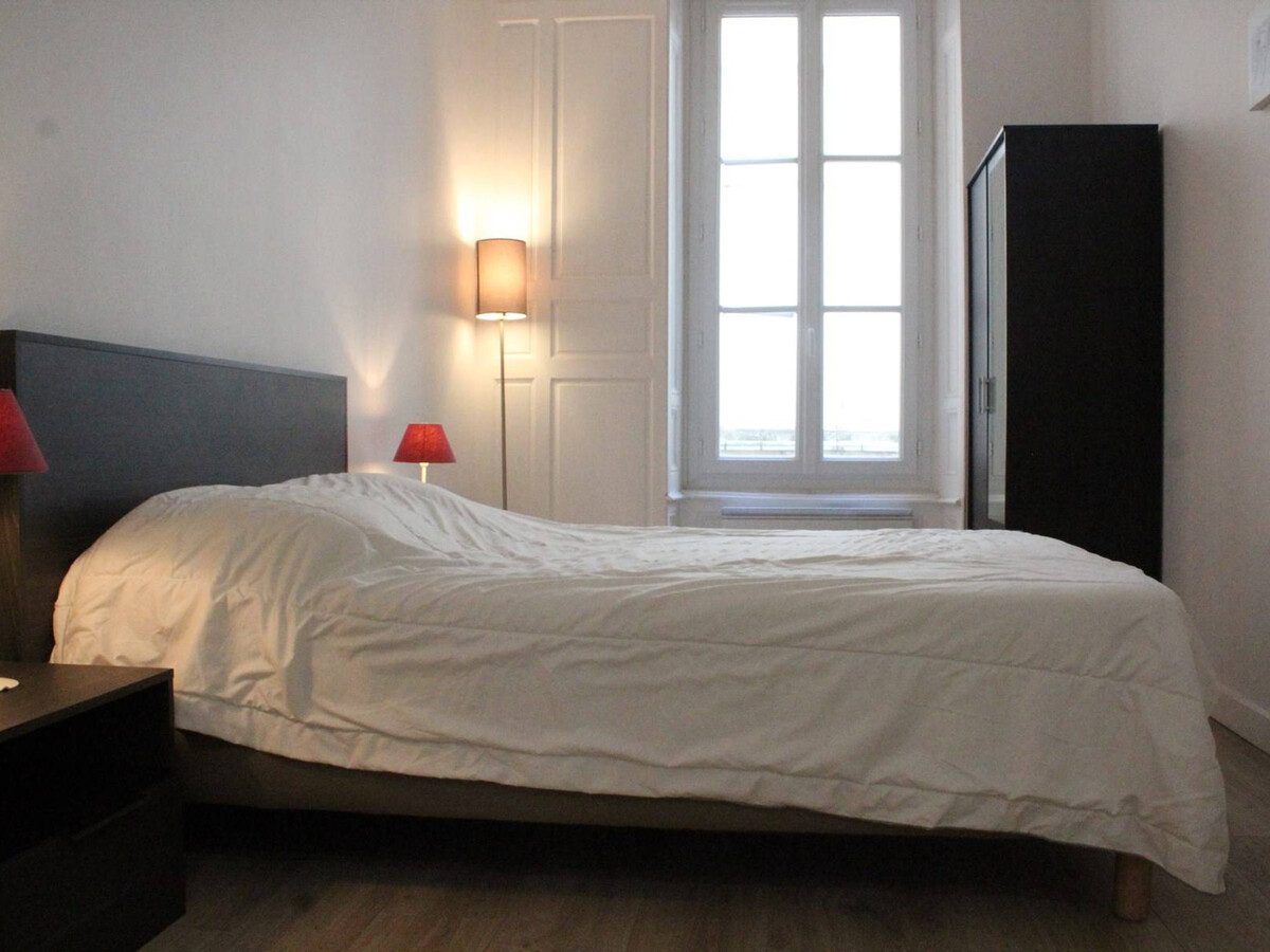 Appartement Ancien Rénové Vieux Port La Rochelle - Photo 7