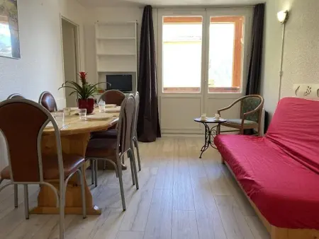Location appartement à Orcières Merlette, Confortable T2 à 20m des pistes, 6 pers, avec WIFI, loggia et cuisine équipée