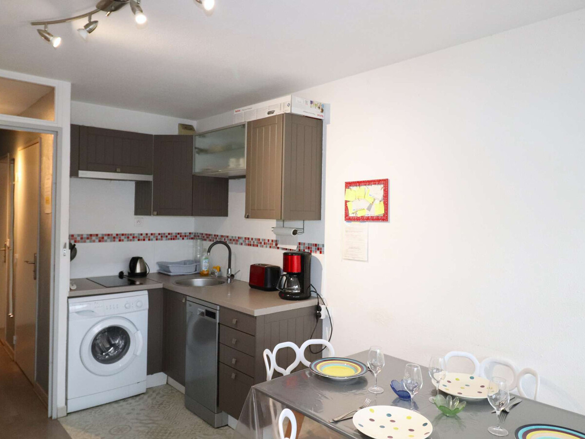 Studio cabine 4 pers RDC, terrasse sud-ouest, piscines - Photo 4