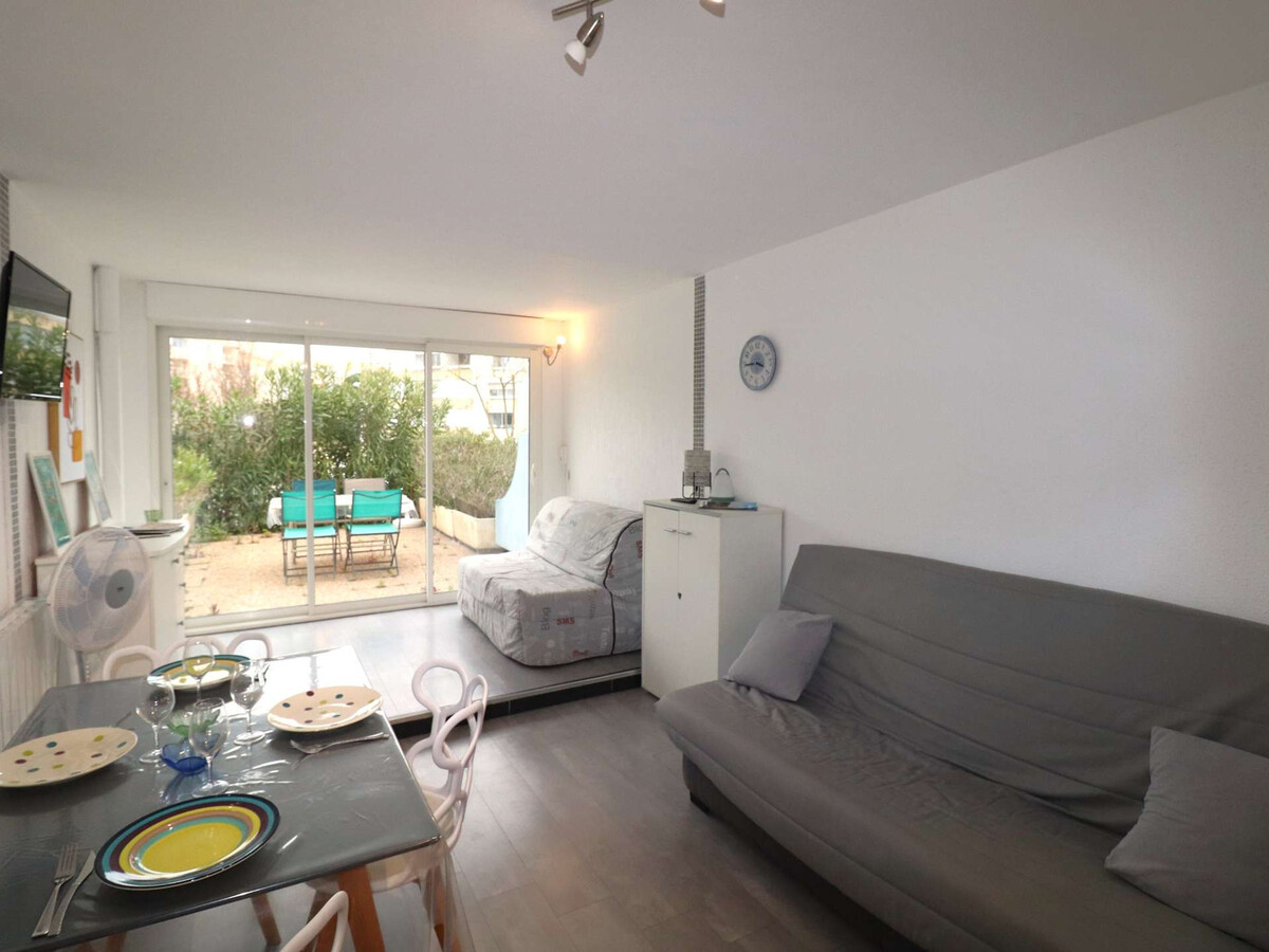 Studio cabine 4 pers RDC, terrasse sud-ouest, piscines - Photo 9