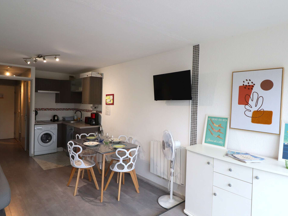 Studio cabine 4 pers RDC, terrasse sud-ouest, piscines - Photo 10
