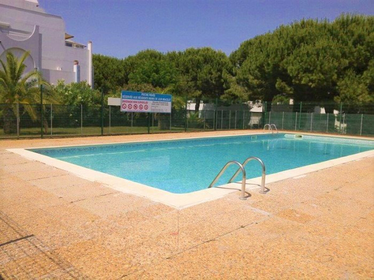 Studio cabine 4 pers RDC, terrasse sud-ouest, piscines - Photo 11