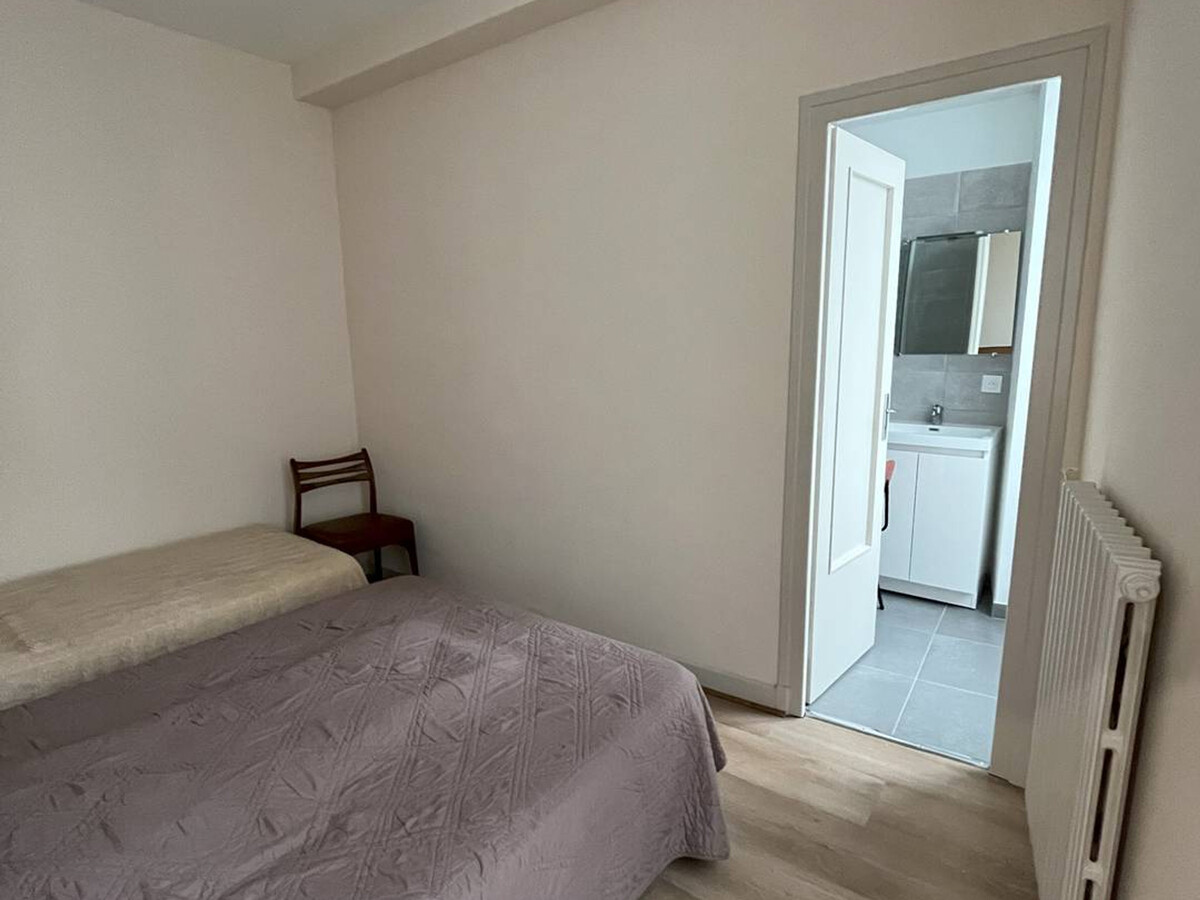Appartement T2 à 50m des thermes, accès ski direct - Photo 3