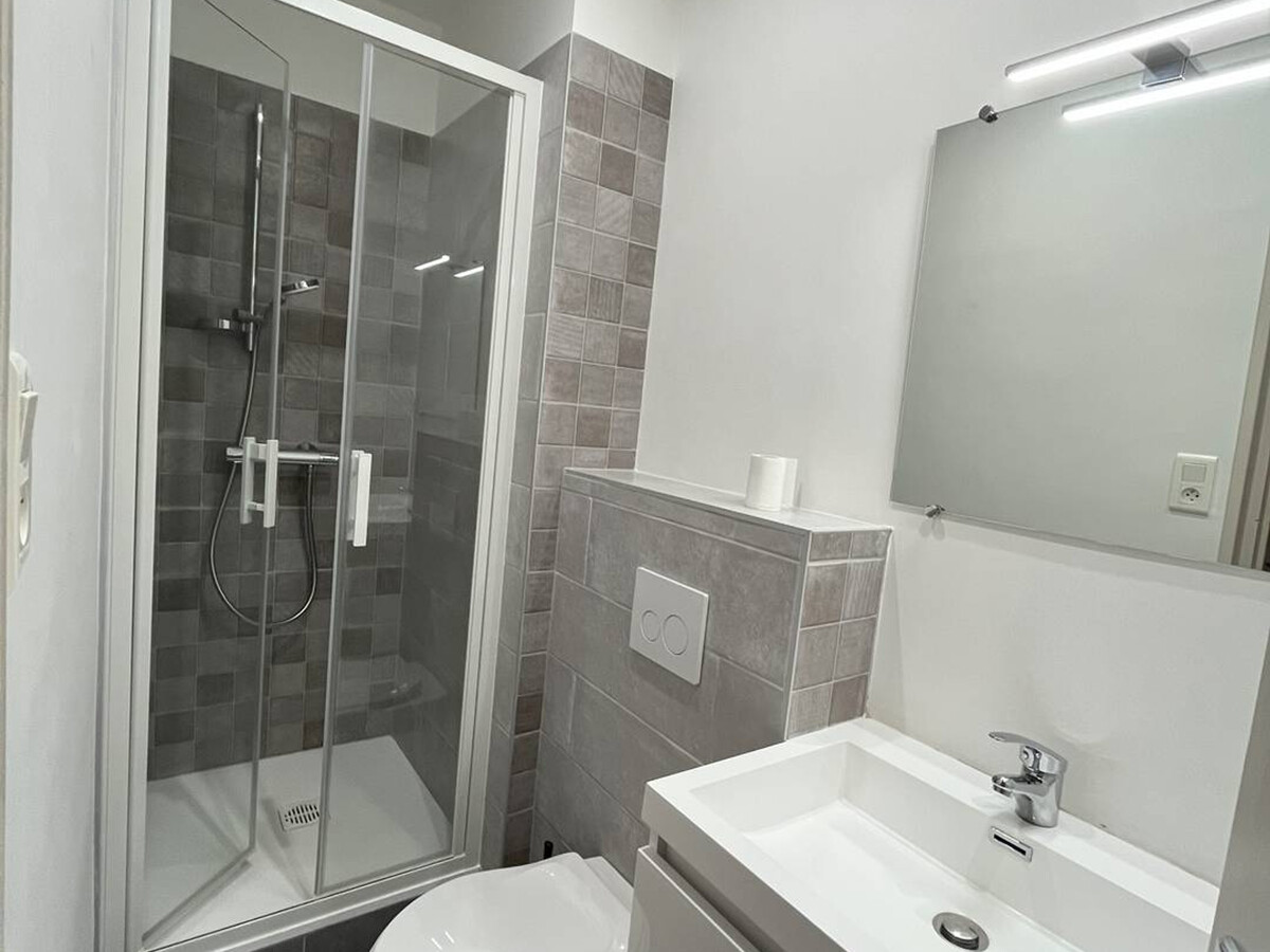 Appartement T2 à 50m des thermes, accès ski direct - Photo 6