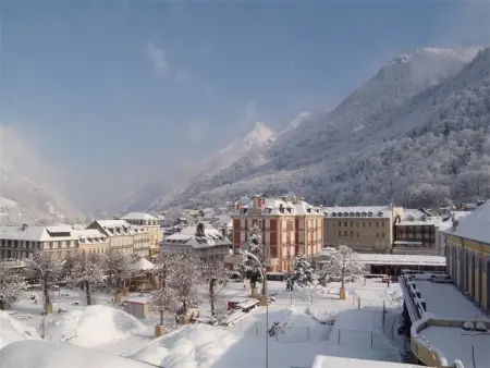 Appartement T2 Centre Cauterets, 50 m thermes : photo 9
