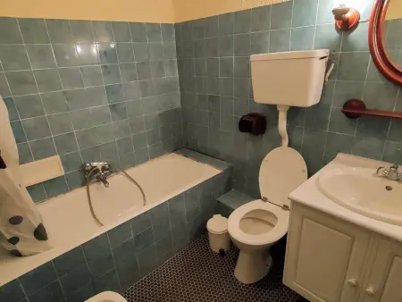Appartement 4 pers. centre Cauterets, balcon sud : photo 6