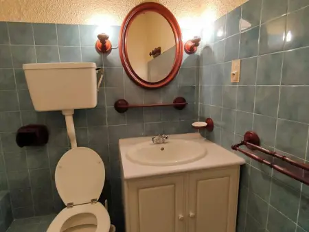 Appartement 4 pers. centre Cauterets, balcon sud : photo 7
