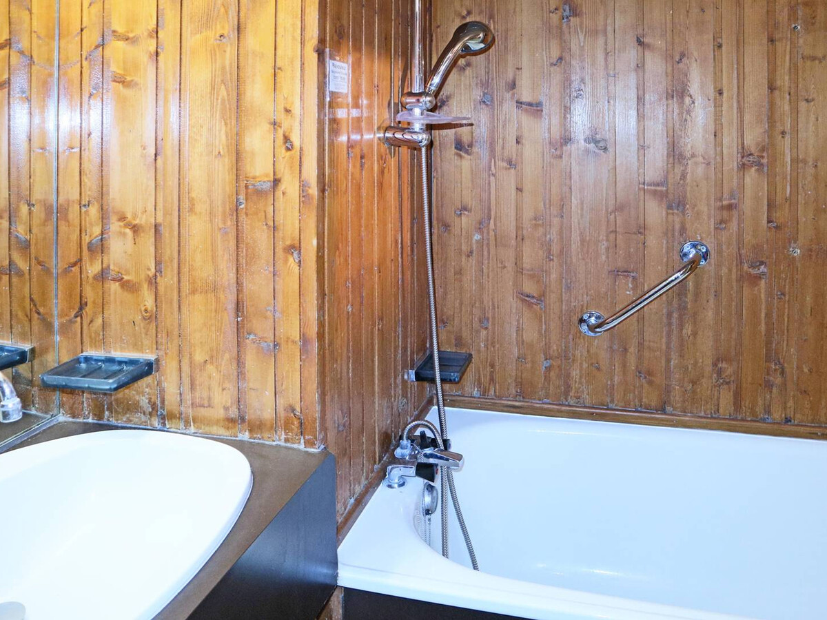 Studio 6 pers aux Orres, skis aux pieds, vue sud - Photo 6