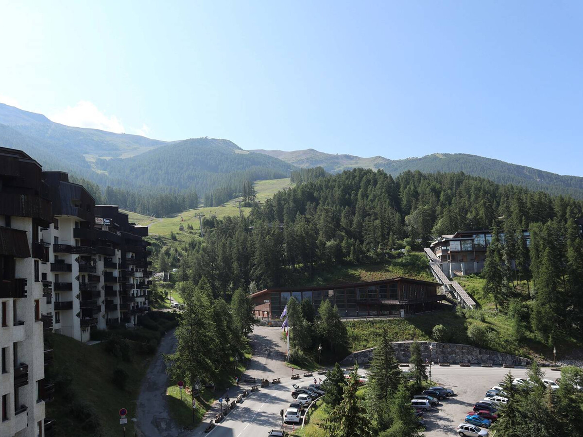 Studio 6 pers aux Orres, skis aux pieds, vue sud - Photo 7
