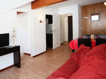Location appartement à Les Orres, Appartement de standing avec piscine, sauna, hamman et wifi aux Orres 1800