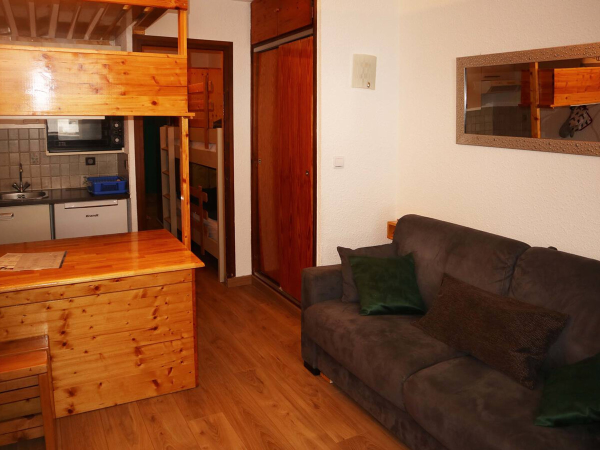 Studio 4 pers aux Orres, balcon sud, cœur de station - Photo 2