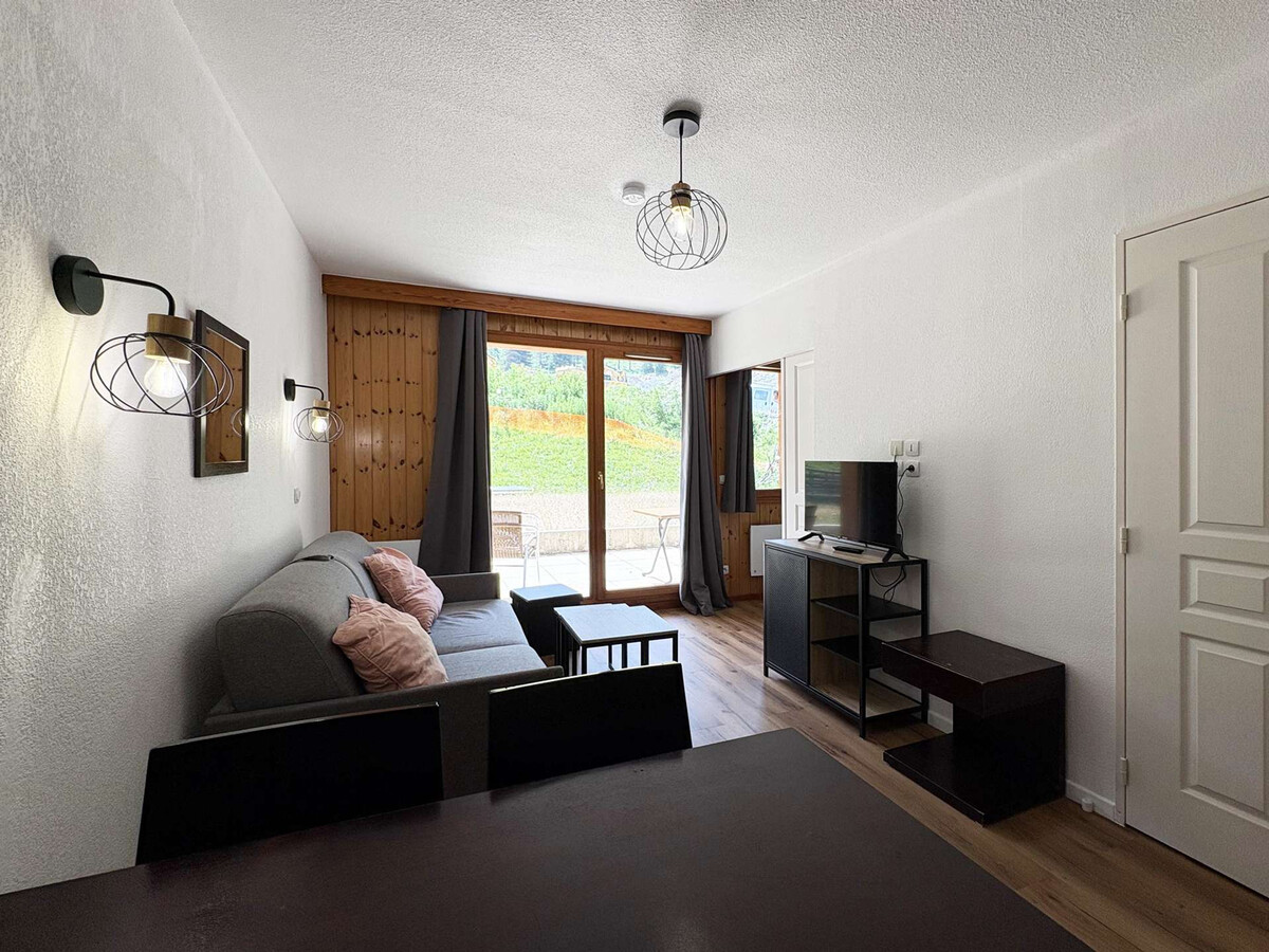 Appartement 4 pers. aux Orres 1800, piscine & sauna - Photo 4