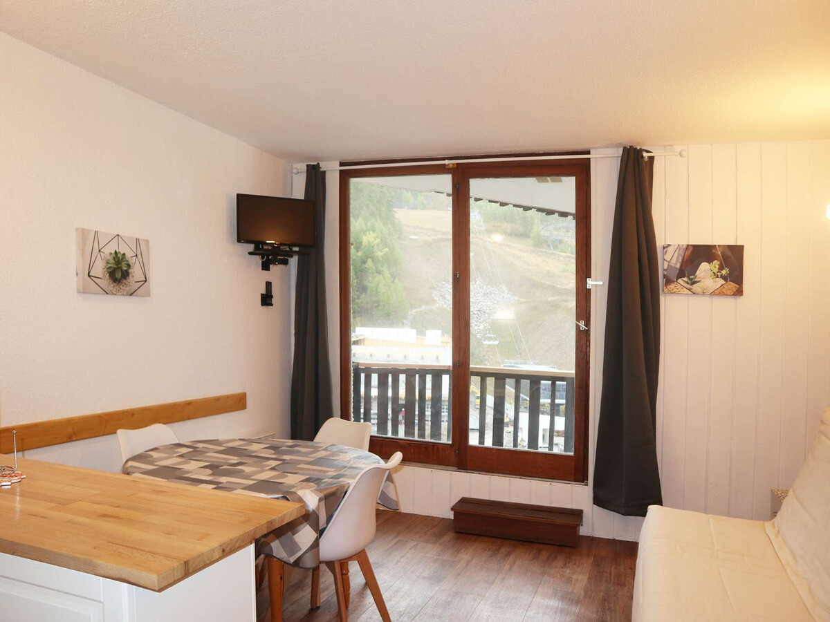 Studio 4 pers skis aux pieds, balcon sud aux Orres - Photo 1