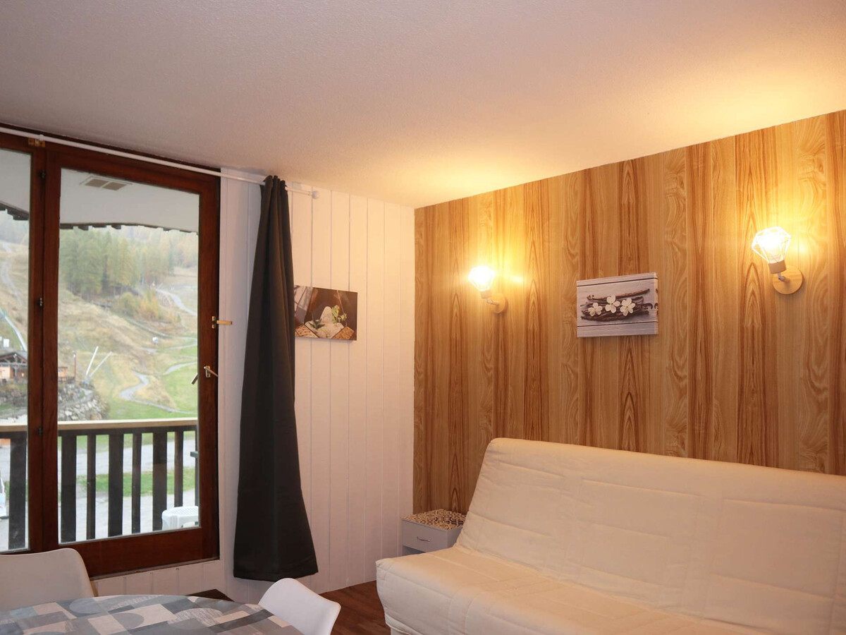 Studio 4 pers skis aux pieds, balcon sud aux Orres - Photo 4