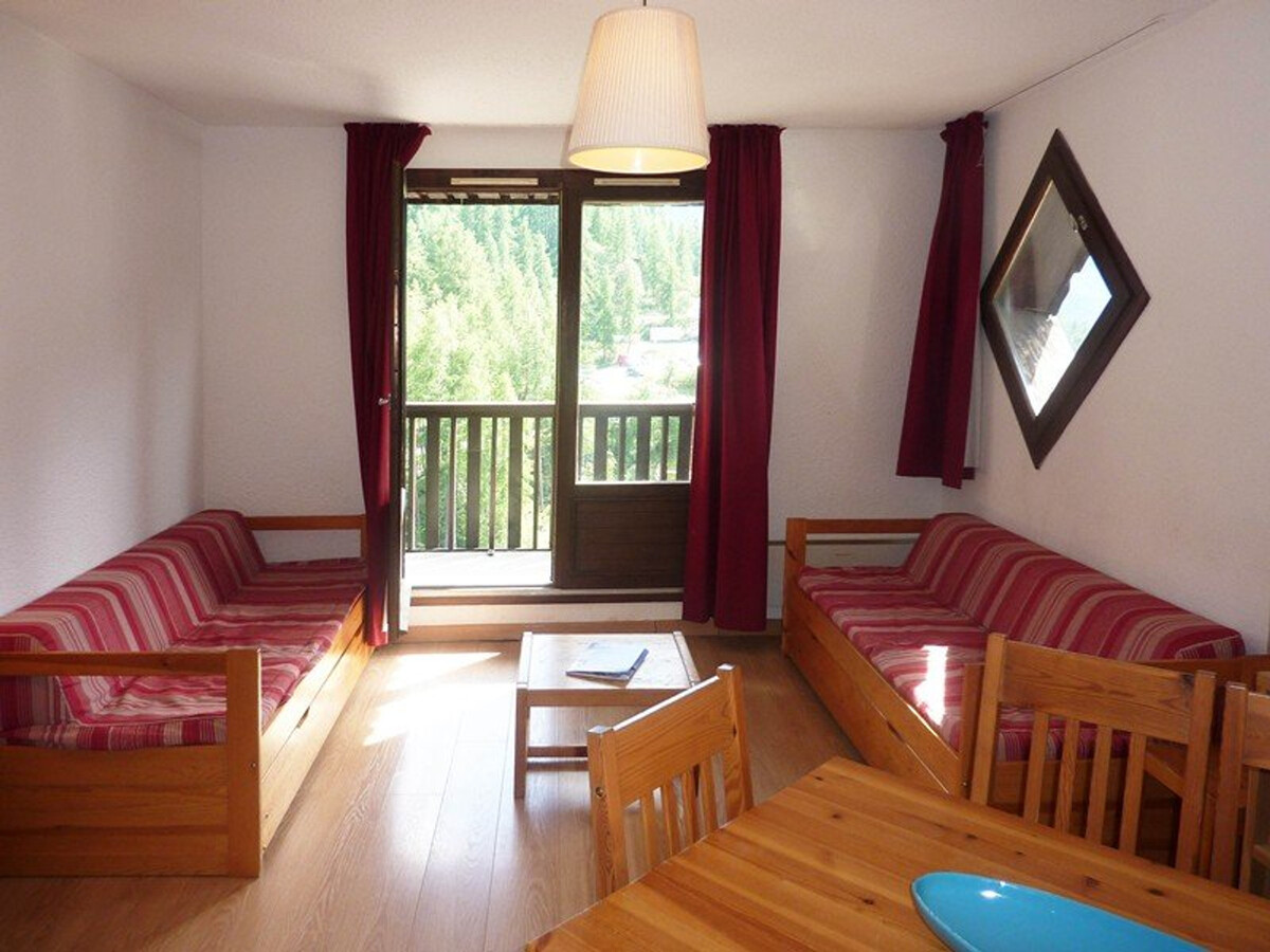 Studio skis aux pieds aux Orres, balcon sud, 6 couchages - Photo 1