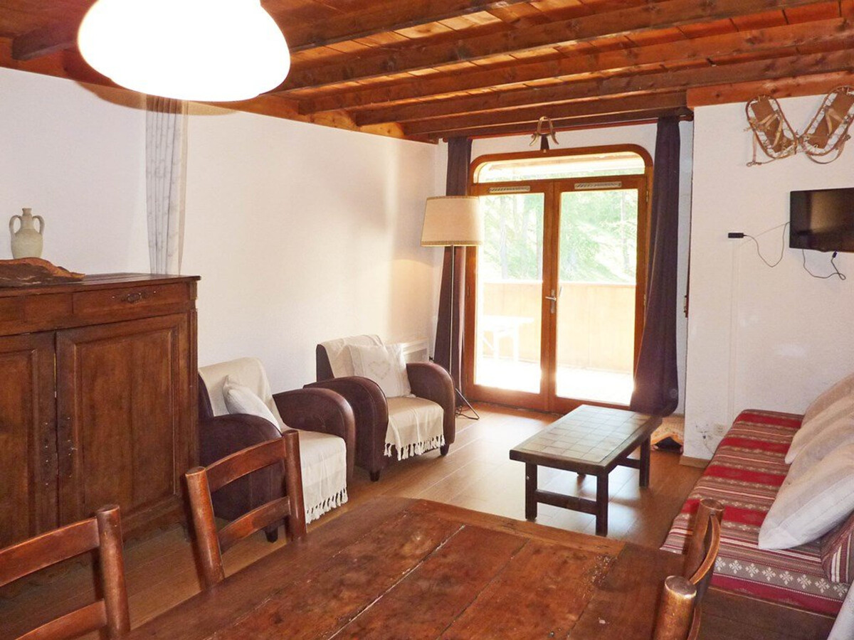 Grand T2 pour 6 personnes aux Orres, balcon vue station - Photo 3
