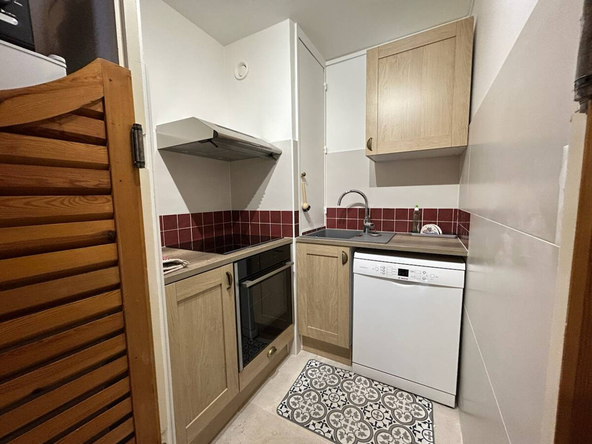 Grand T2 pour 6 personnes aux Orres, balcon vue station - Photo 6