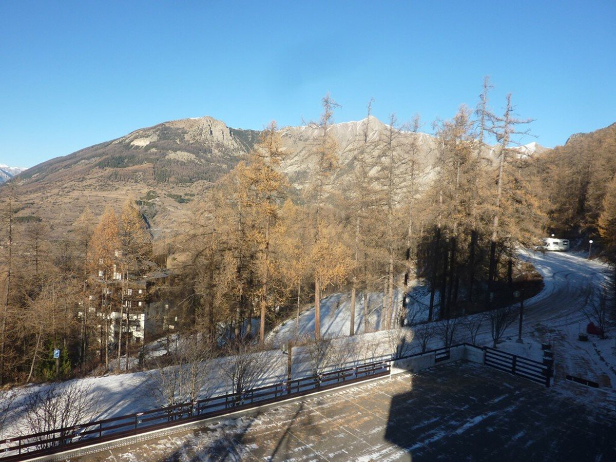 Appartement ski-in/ski-out 6 pers aux Orres, balcon vue vallée - Photo 10