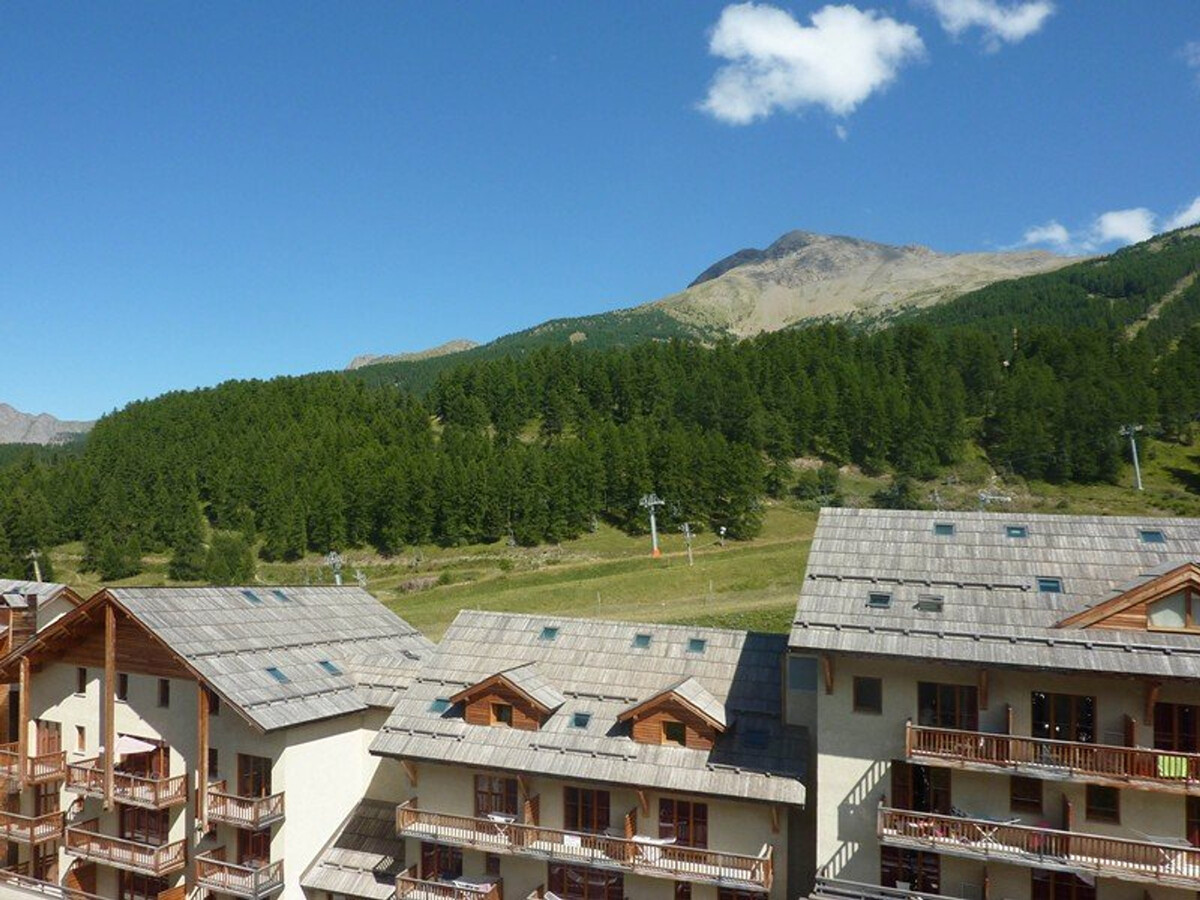 Duplex 10 pers aux Orres 1800 avec piscine et jacuzzi - Photo 12
