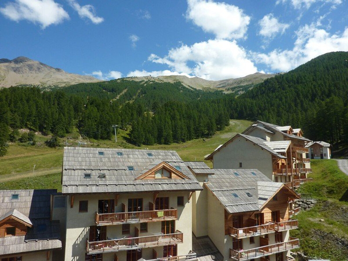 Duplex 10 pers aux Orres 1800 avec piscine et jacuzzi - Photo 18