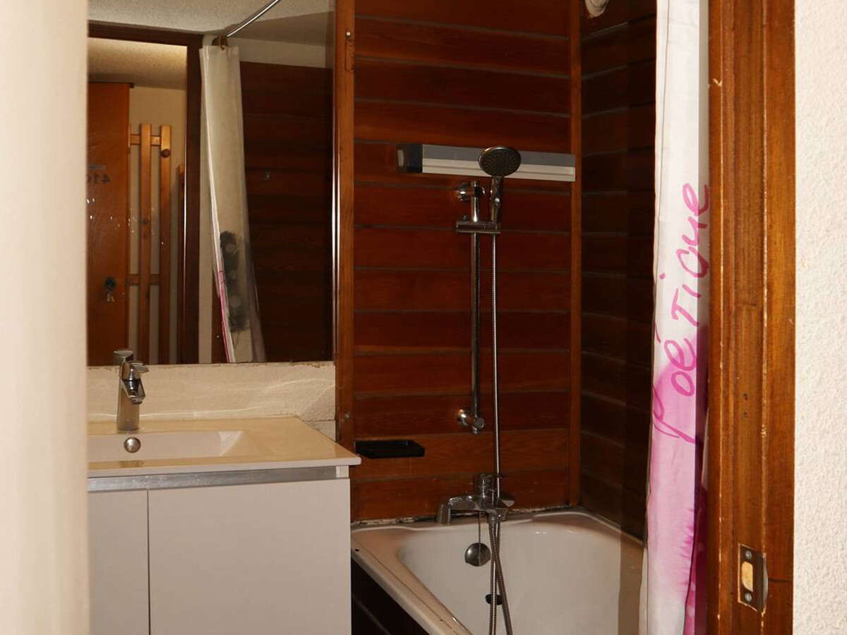 Studio 6 pers. aux Orres, balcon, accès direct pistes - Photo 6