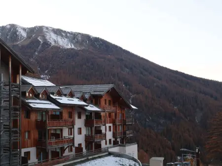 Duplex 2 ch, dernier étage aux Orres, balcons et coin montagne - Photo 8