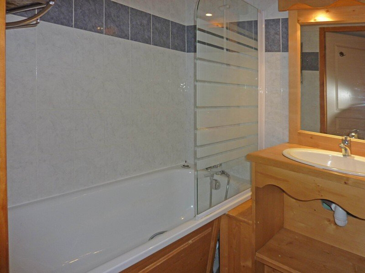Appartement 8 pers aux Orres avec piscine chauffée et sauna - Photo 10
