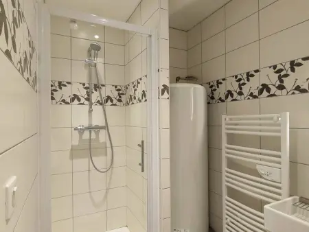 Appartement 45m² centre Cauterets, parking gratuit : photo 9