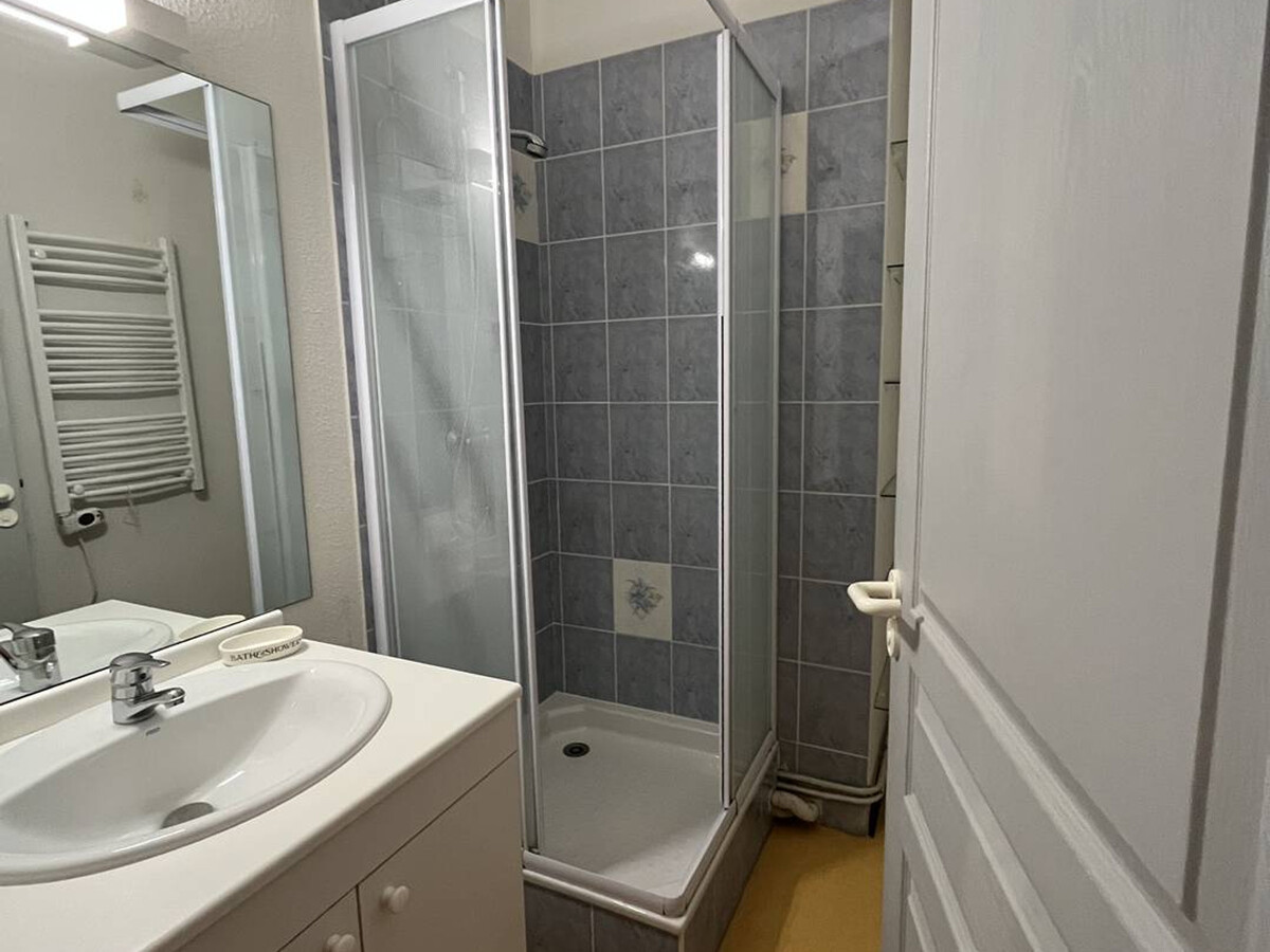 Appartement 30 m² Cauterets, terrasse et mezzanine - Photo 9