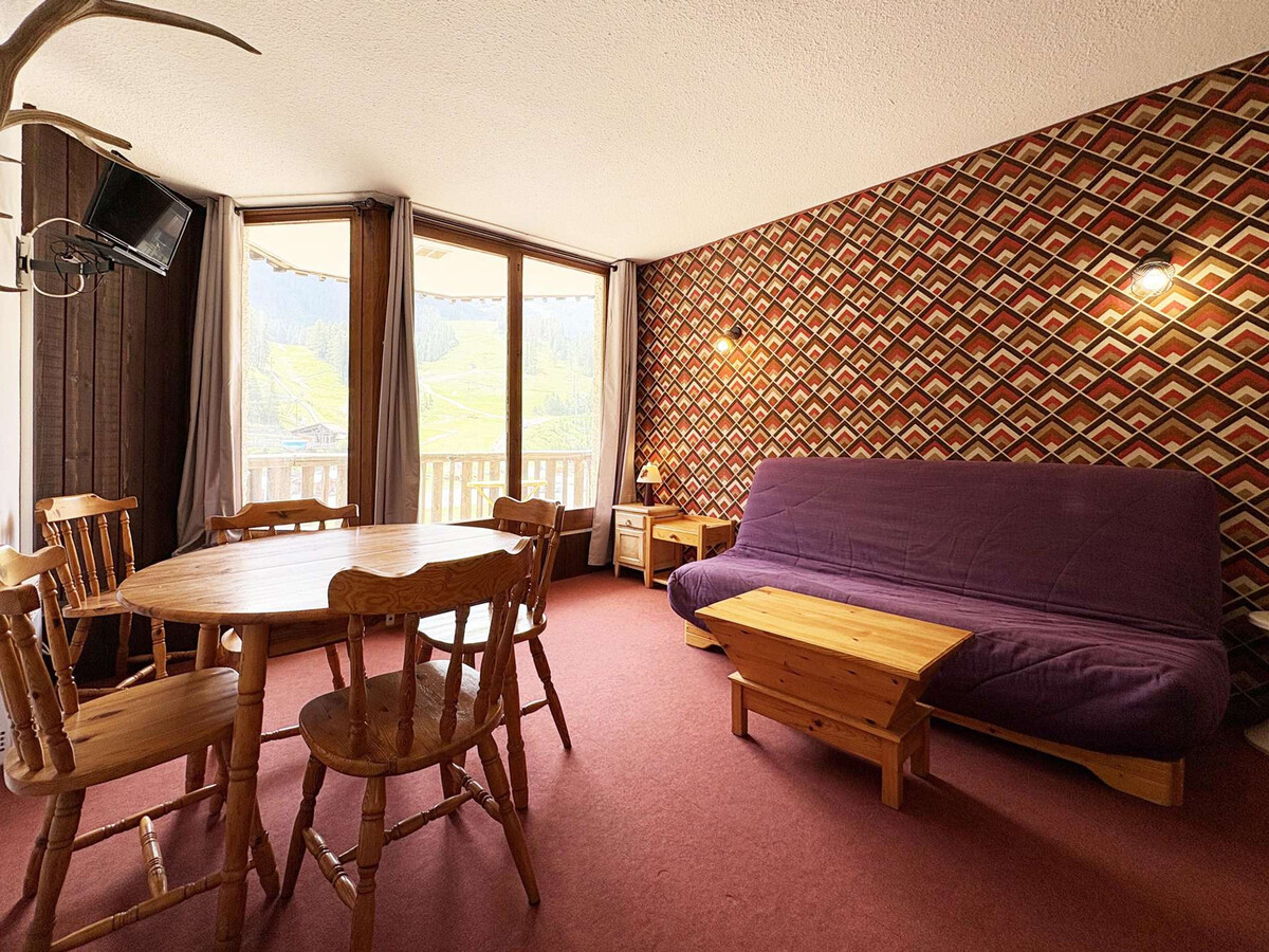Grand studio 4 pers aux Orres 1650, balcon vue pistes - Photo 3