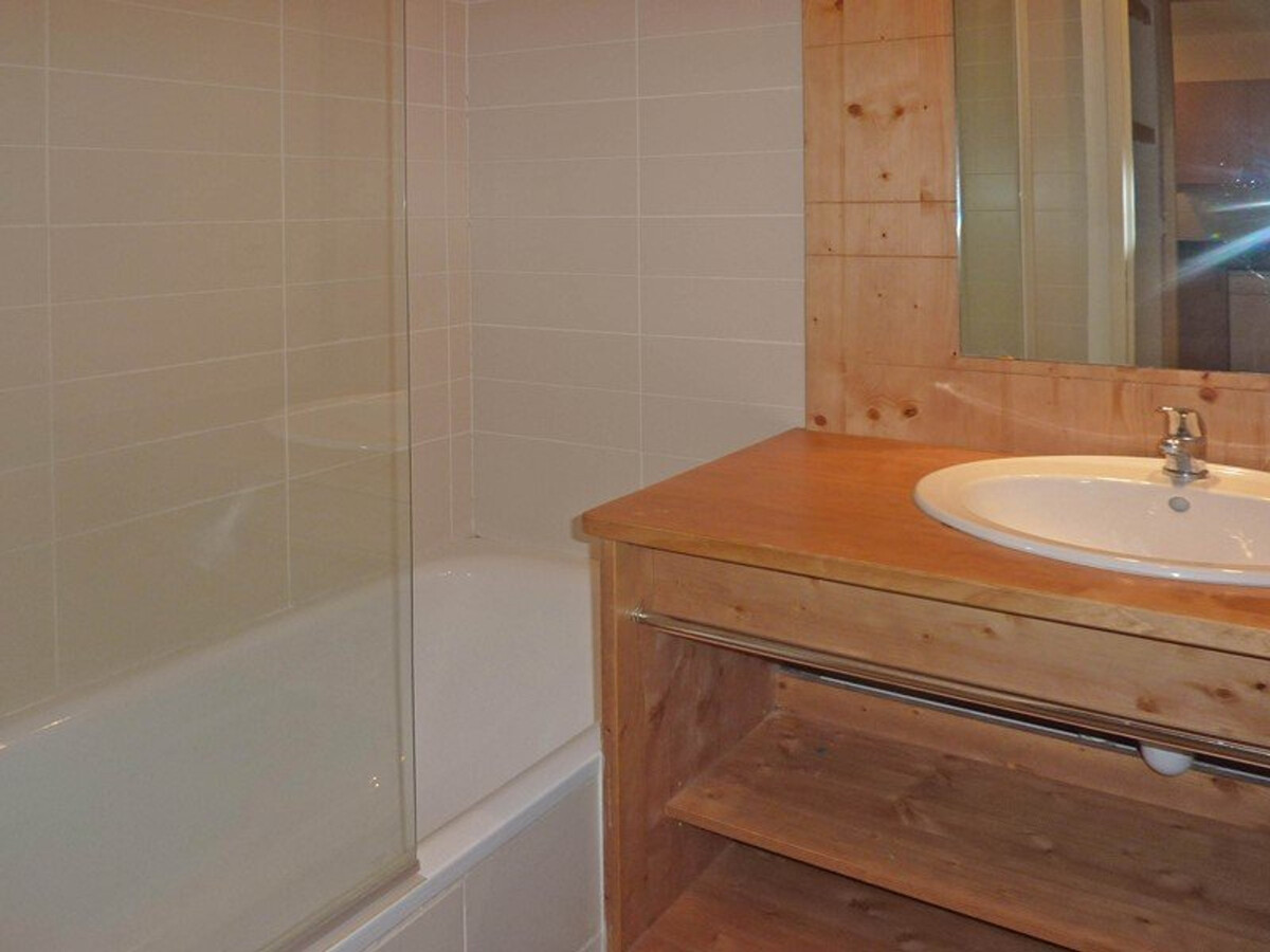 Appartement 8 pers. aux Orres avec piscine intérieure - Photo 12