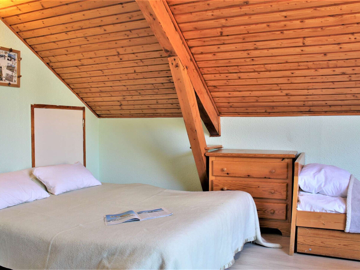 Appartement 2 pièces Risoul, ski aux pieds + piscine été - Photo 4