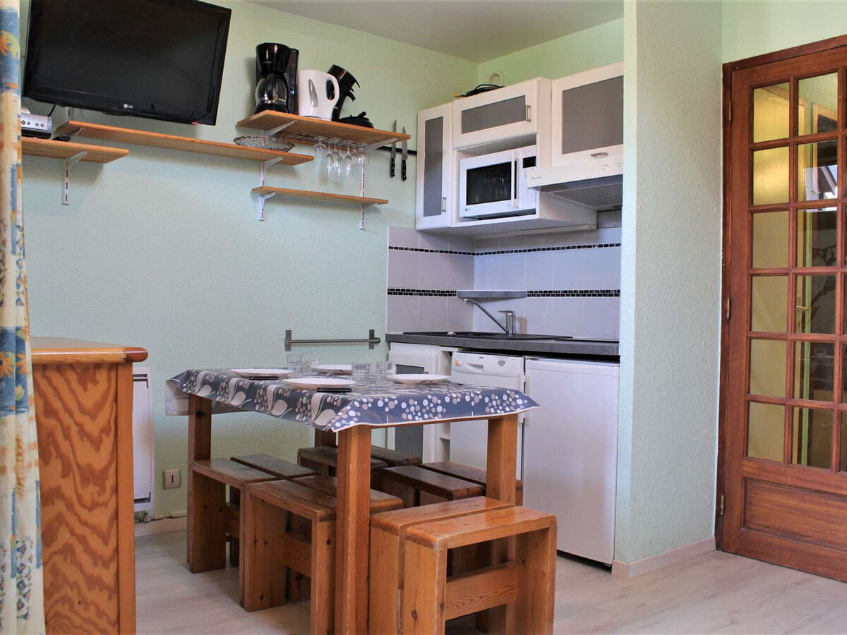 Appartement 2 pièces Risoul, ski aux pieds + piscine été - Photo 5