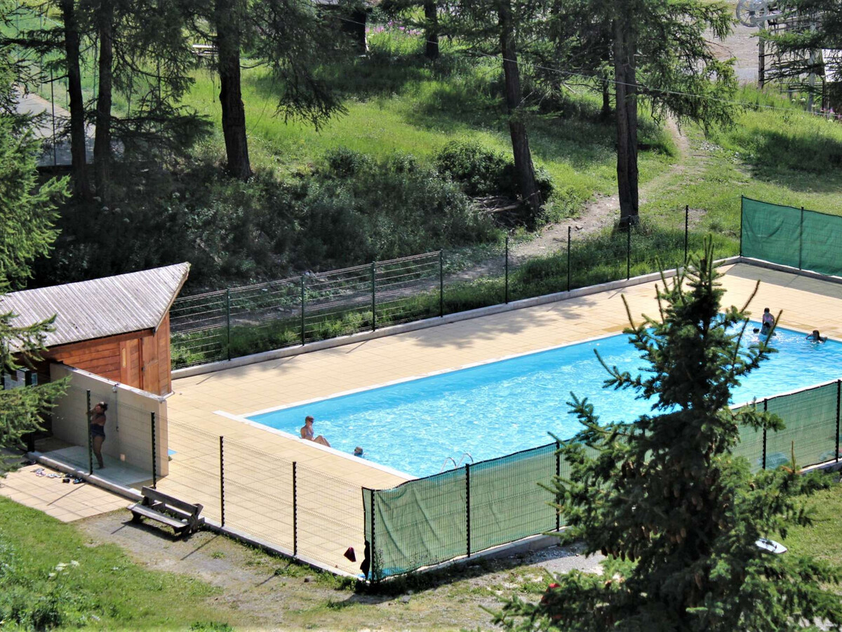 Appartement 2 pièces Risoul, ski aux pieds + piscine été - Photo 14