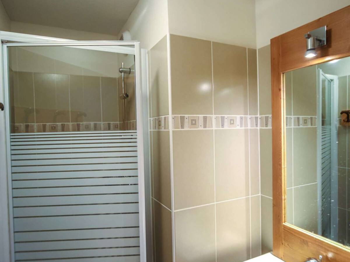 Duplex 3 chambres Vars, accès pistes à 50m + piscine - Photo 10