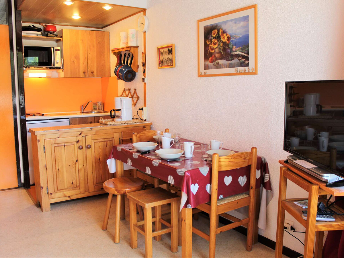 Studio 4 pers. Vars : balcon montagne, parking, 200m pistes - Photo 1