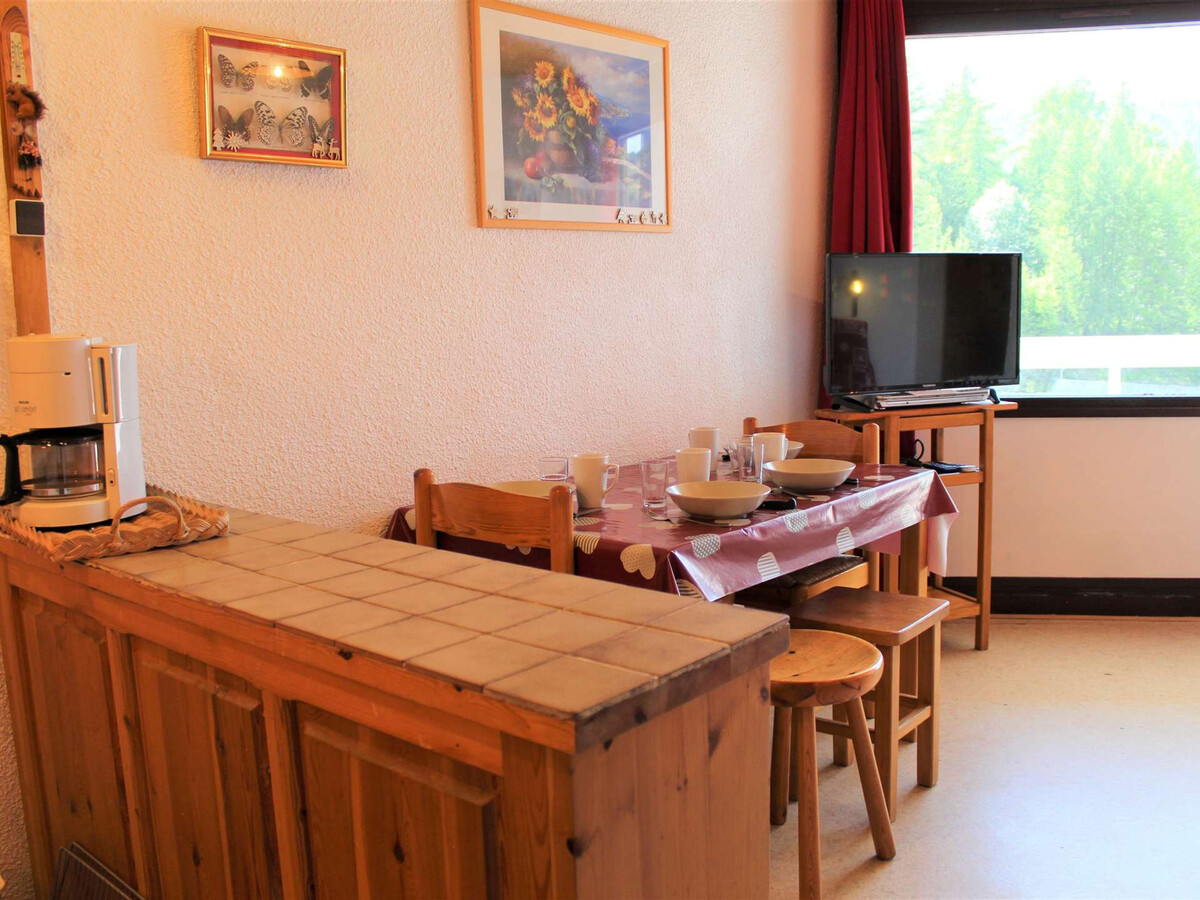 Studio 4 pers. Vars : balcon montagne, parking, 200m pistes - Photo 2