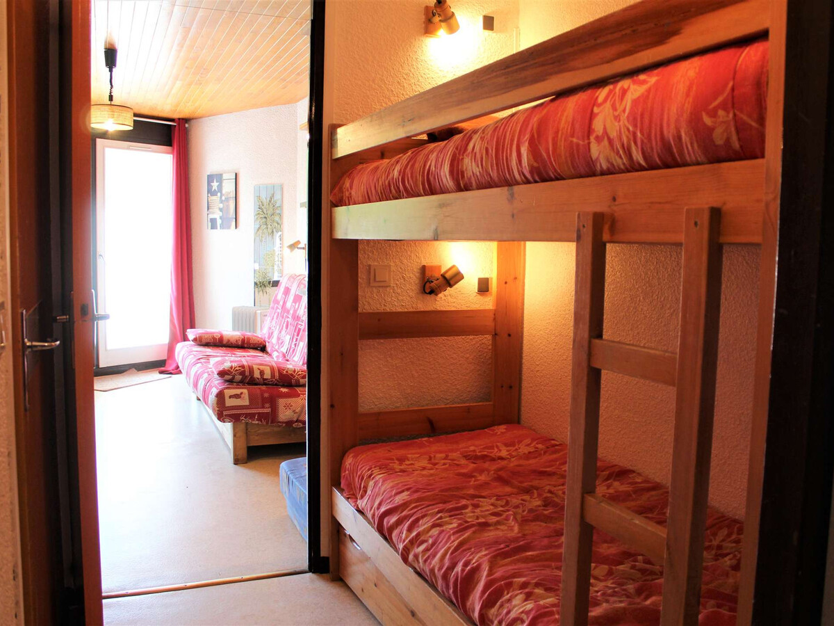 Studio 4 pers. Vars : balcon montagne, parking, 200m pistes - Photo 9