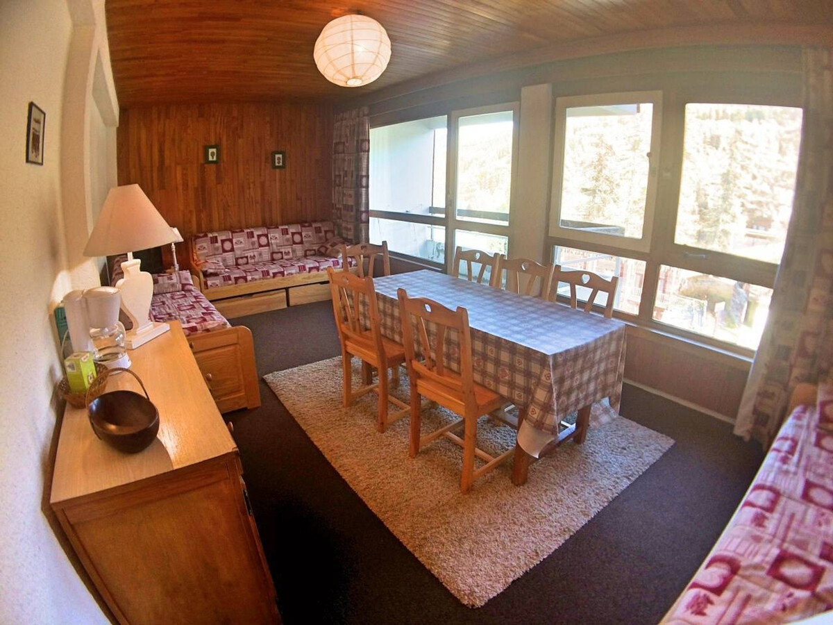 Appartement 6 pers. Vars - Pieds des pistes, centre station - Photo 1