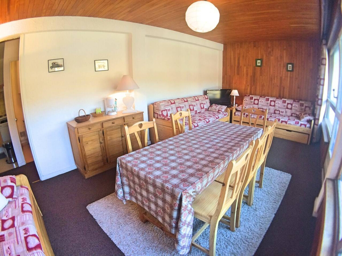 Appartement 6 pers. Vars - Pieds des pistes, centre station - Photo 2