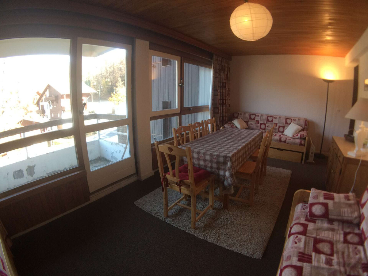 Appartement 6 pers. Vars - Pieds des pistes, centre station - Photo 12